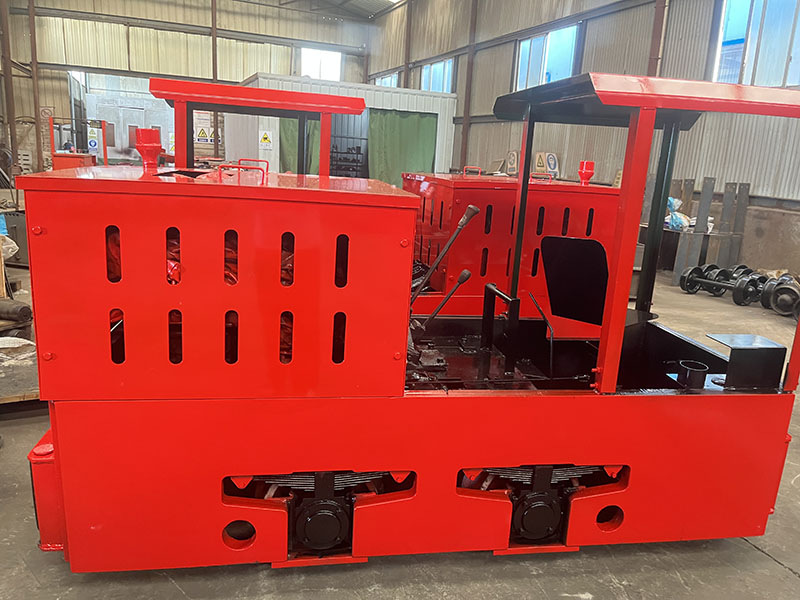 礦用柴油機(jī)車(chē)